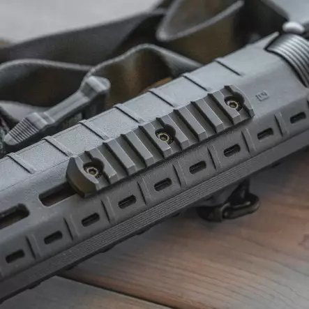 Magpul M-LOK Rail Section 9-slot Alumiini - M-LOK:iin kiinnittyvät - MAG583-BLK - 2